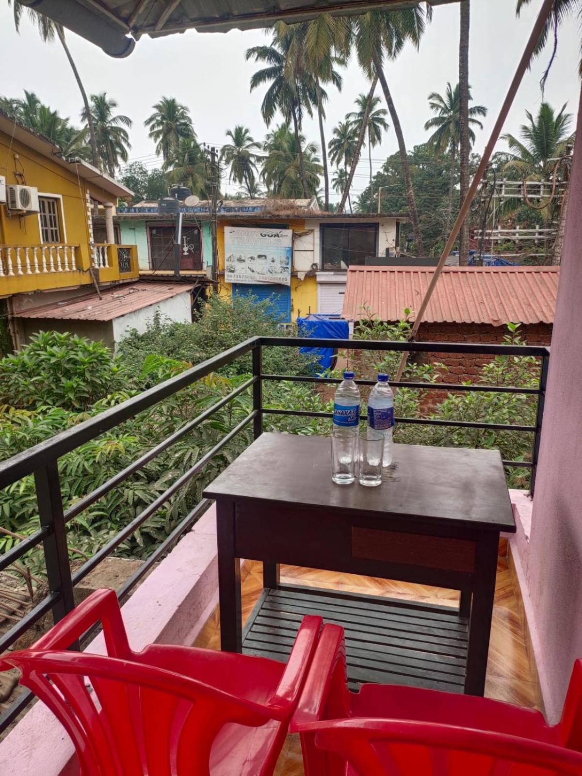 Jo Guest House... Baga Ngoại thất bức ảnh
